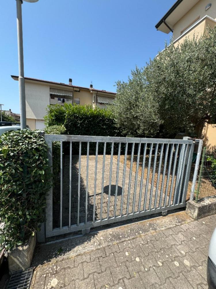 דירות צ'ינקואלה Bellissima Stanza Con Parcheggio Gratuito מראה חיצוני תמונה