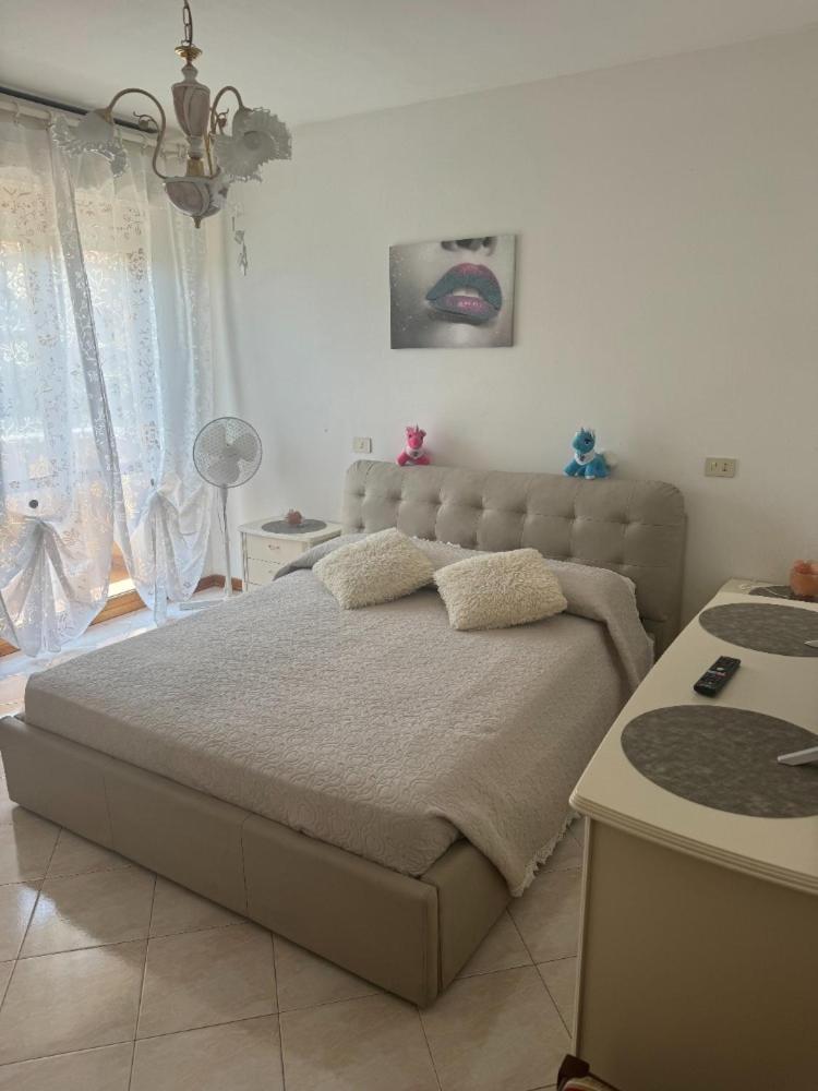 דירות צ'ינקואלה Bellissima Stanza Con Parcheggio Gratuito מראה חיצוני תמונה